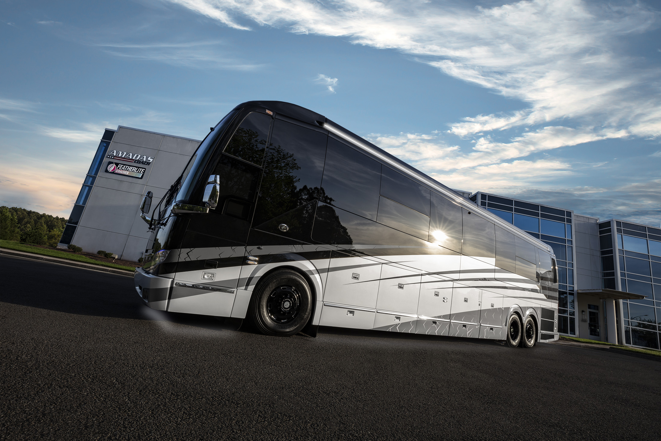 luxury motor coach travel